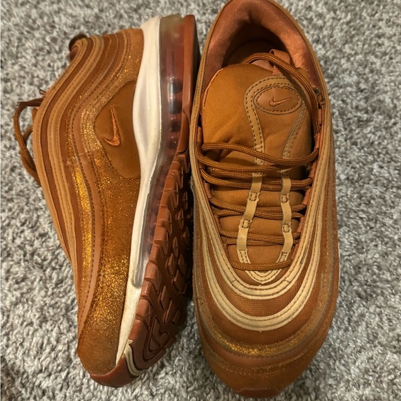 NIKE AIR MAX 97 - Picture 9 of 13